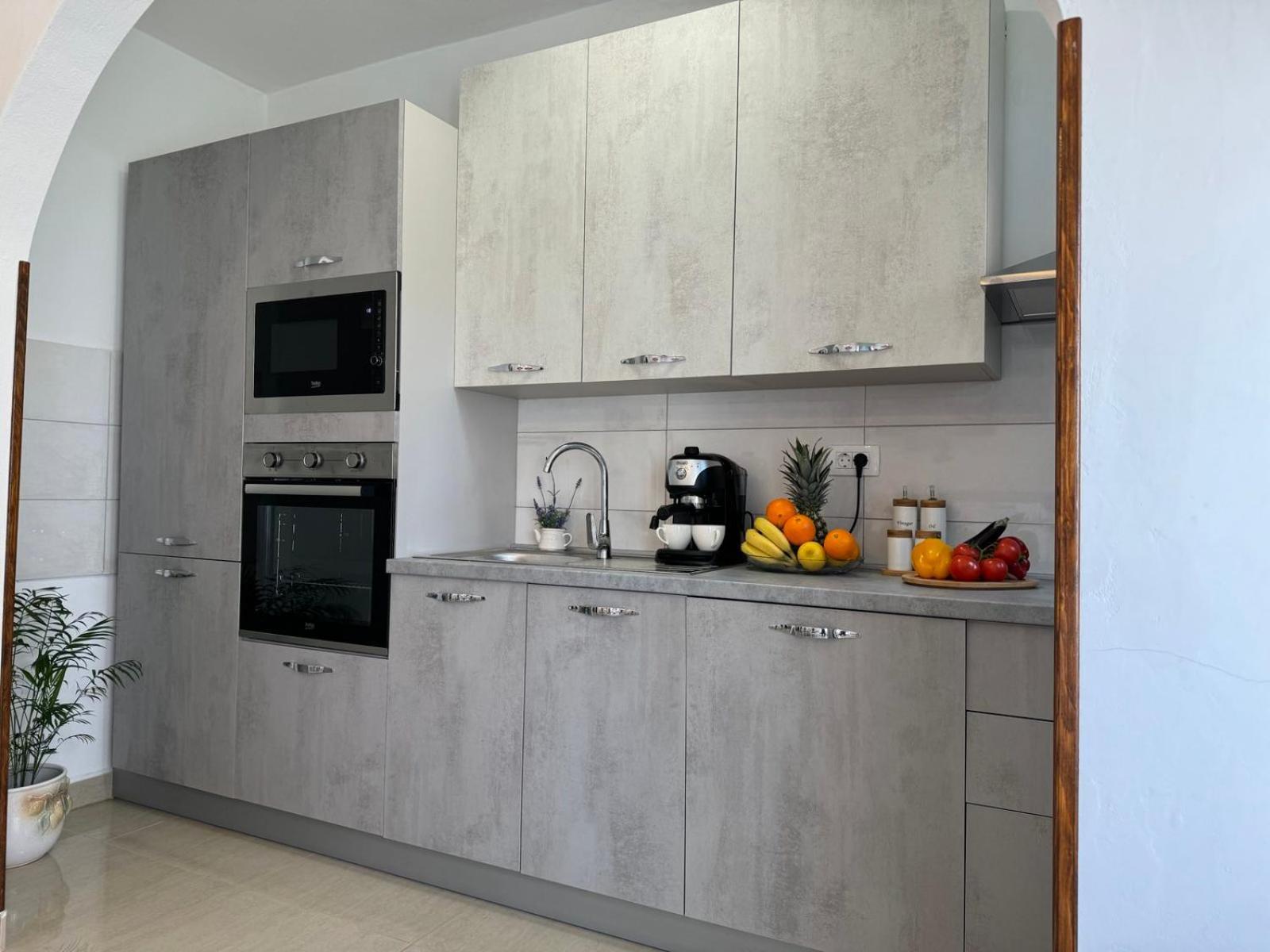 House Nada Apartman Muntić Kültér fotó